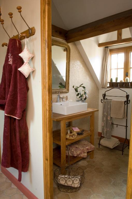 Chambres D'Hotes La Levriere Saint-Denis-le-Ferment Rom bilde