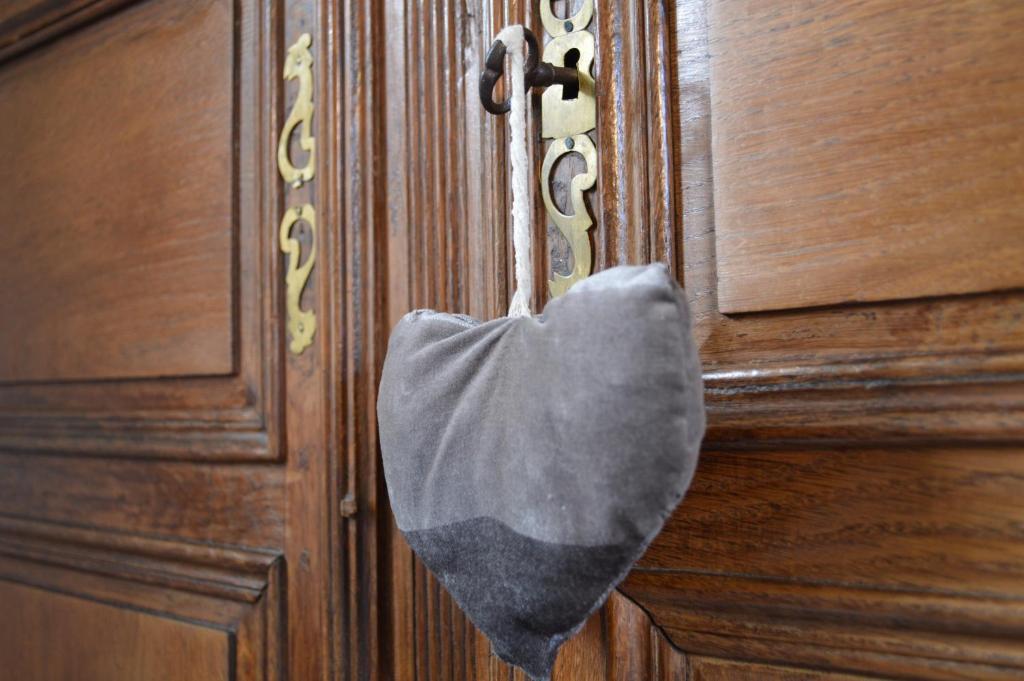 Chambres D'Hotes La Levriere Saint-Denis-le-Ferment Rom bilde